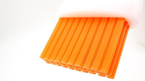 Cannabrush trimming brush